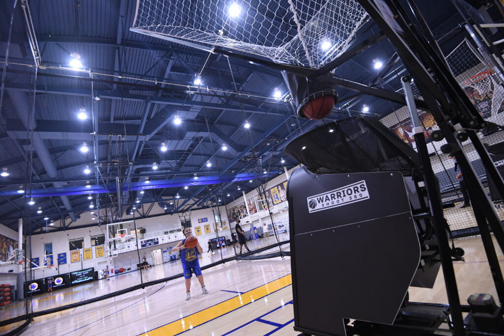 Golden State Warriors Reopen Basketball Academy With a Tech Flourish
